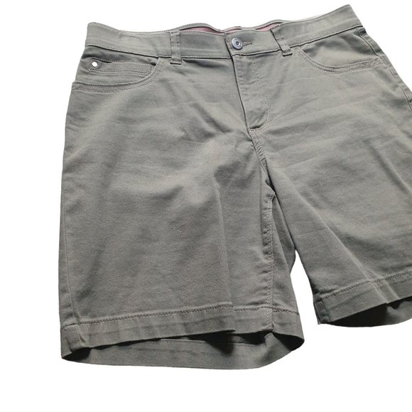 Lee Total Freedom Men Stretch Waist 34 Olive Casual Shorts Outdoor Work Pocket - Picture 2 of 6